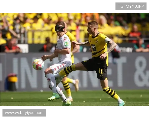 多特蒙德4-0完胜美因茨，巩固联赛亚军位置