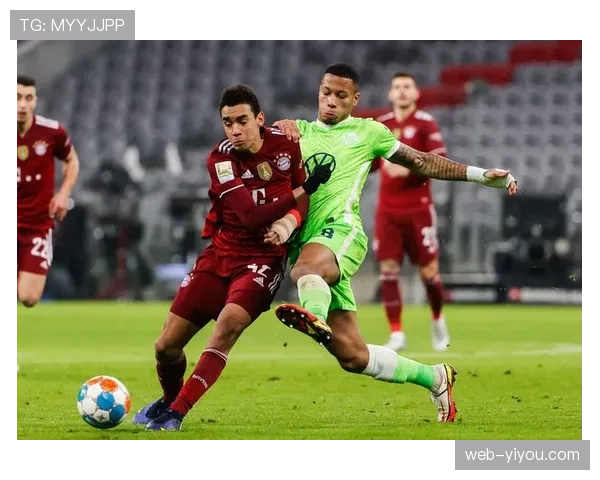 深度复盘：沃尔夫斯堡防线如何成功限制拜仁边路进攻