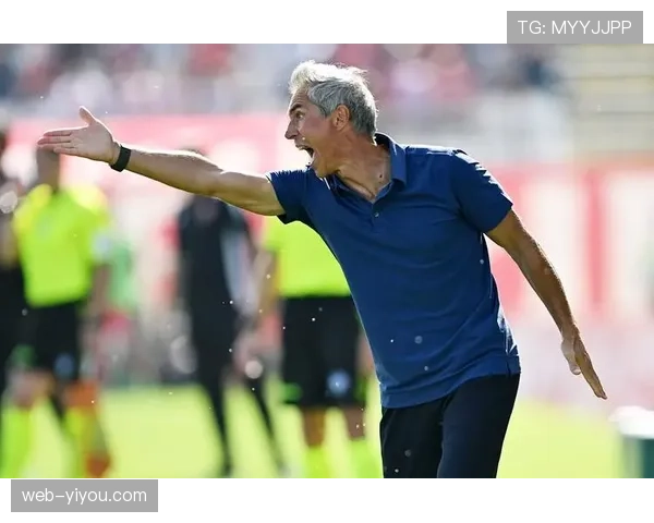 蒙扎对阵萨勒尼塔纳赛前，帕拉迪诺暗示将变阵四后卫